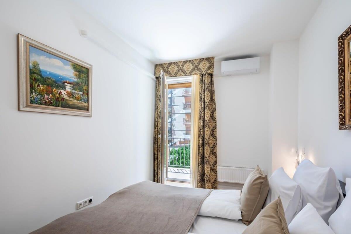 בודפשט Homey Apartment With Ac And Balcony מראה חיצוני תמונה