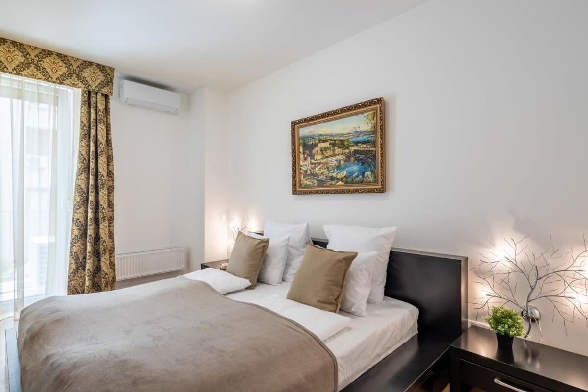 בודפשט Homey Apartment With Ac And Balcony מראה חיצוני תמונה